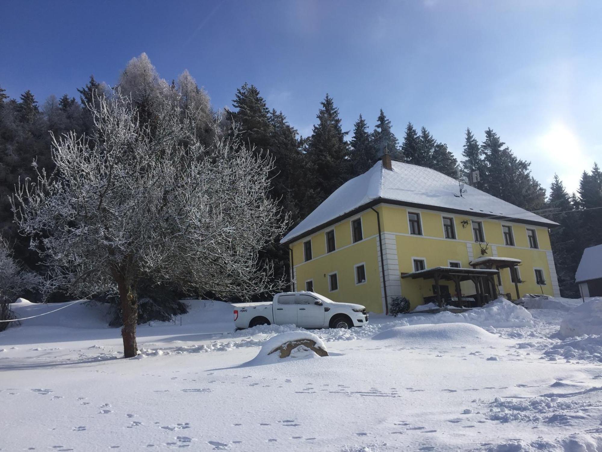 Apartmany Hajovna Lipno Loucovice ภายนอก รูปภาพ