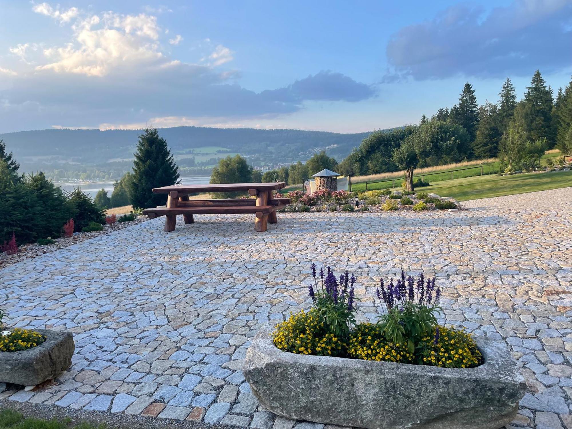 Apartmany Hajovna Lipno Loucovice ภายนอก รูปภาพ