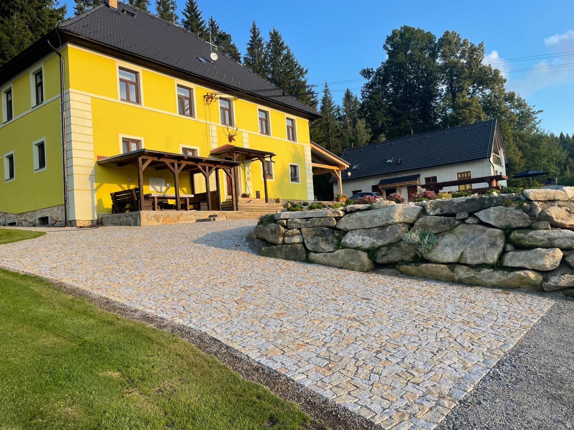 Apartmany Hajovna Lipno Loucovice ภายนอก รูปภาพ