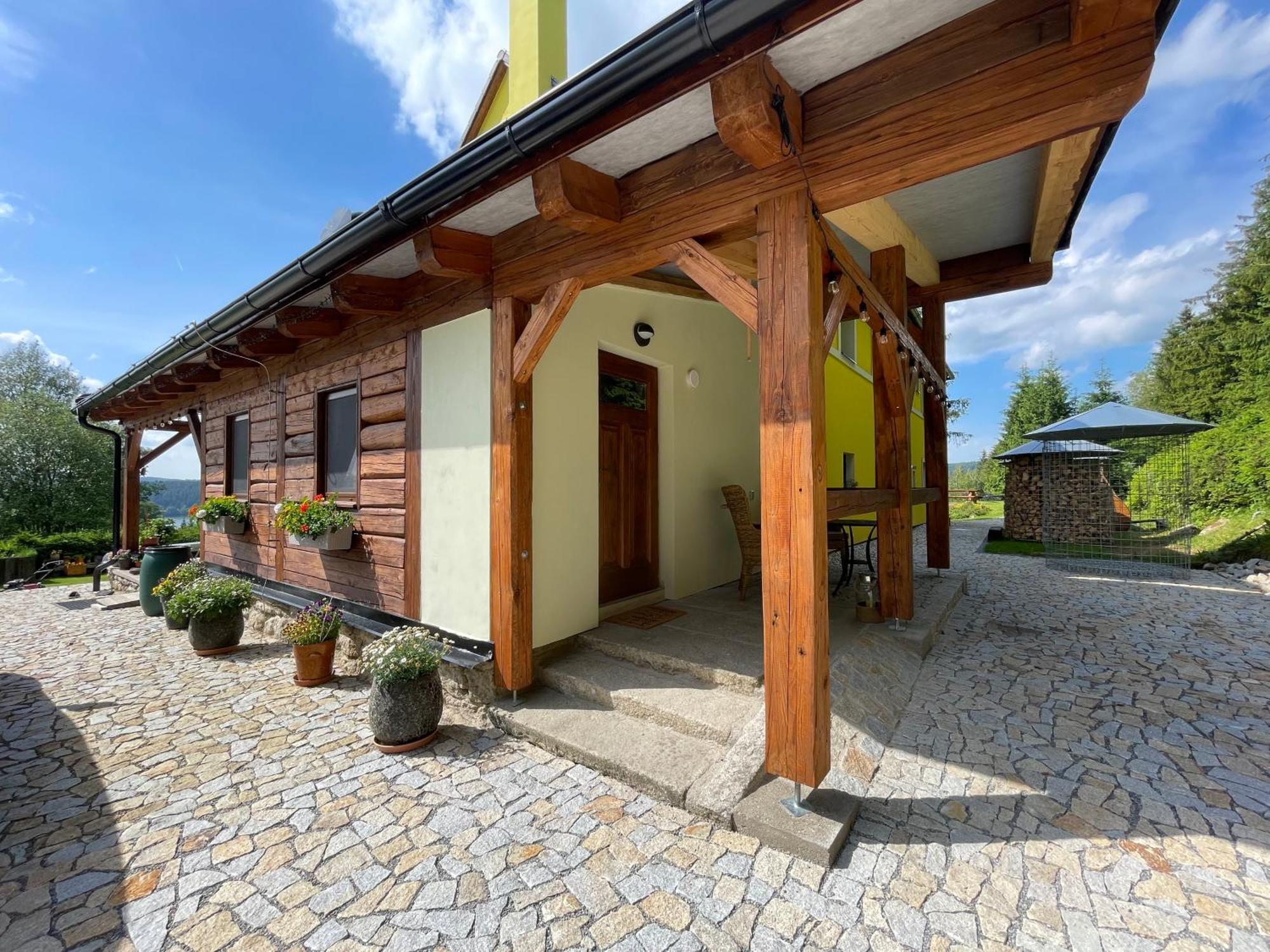 Apartmany Hajovna Lipno Loucovice ภายนอก รูปภาพ